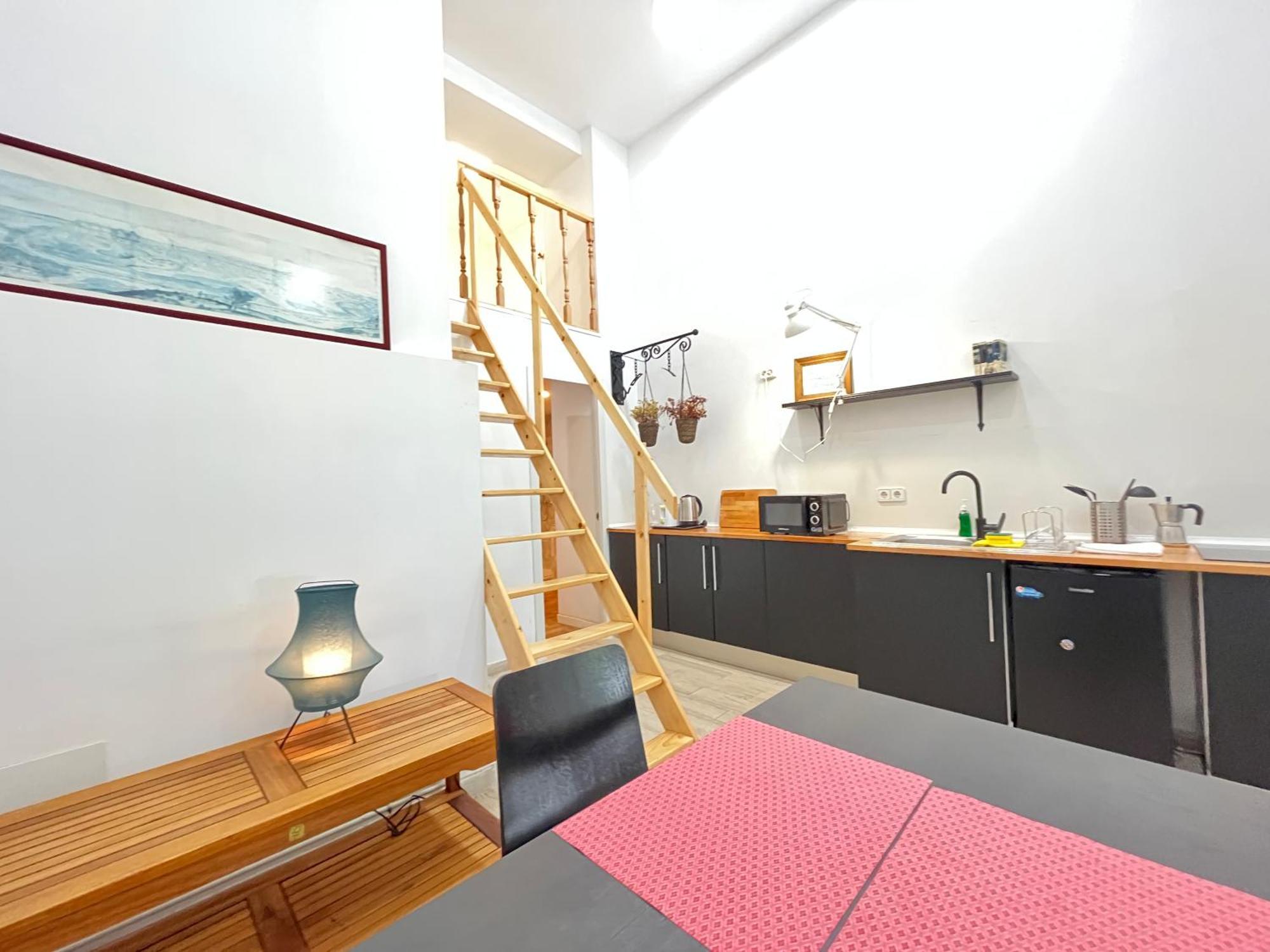 Duplex Manzanares Izq Amarillo Temporal Apartment มาดริด ภายนอก รูปภาพ